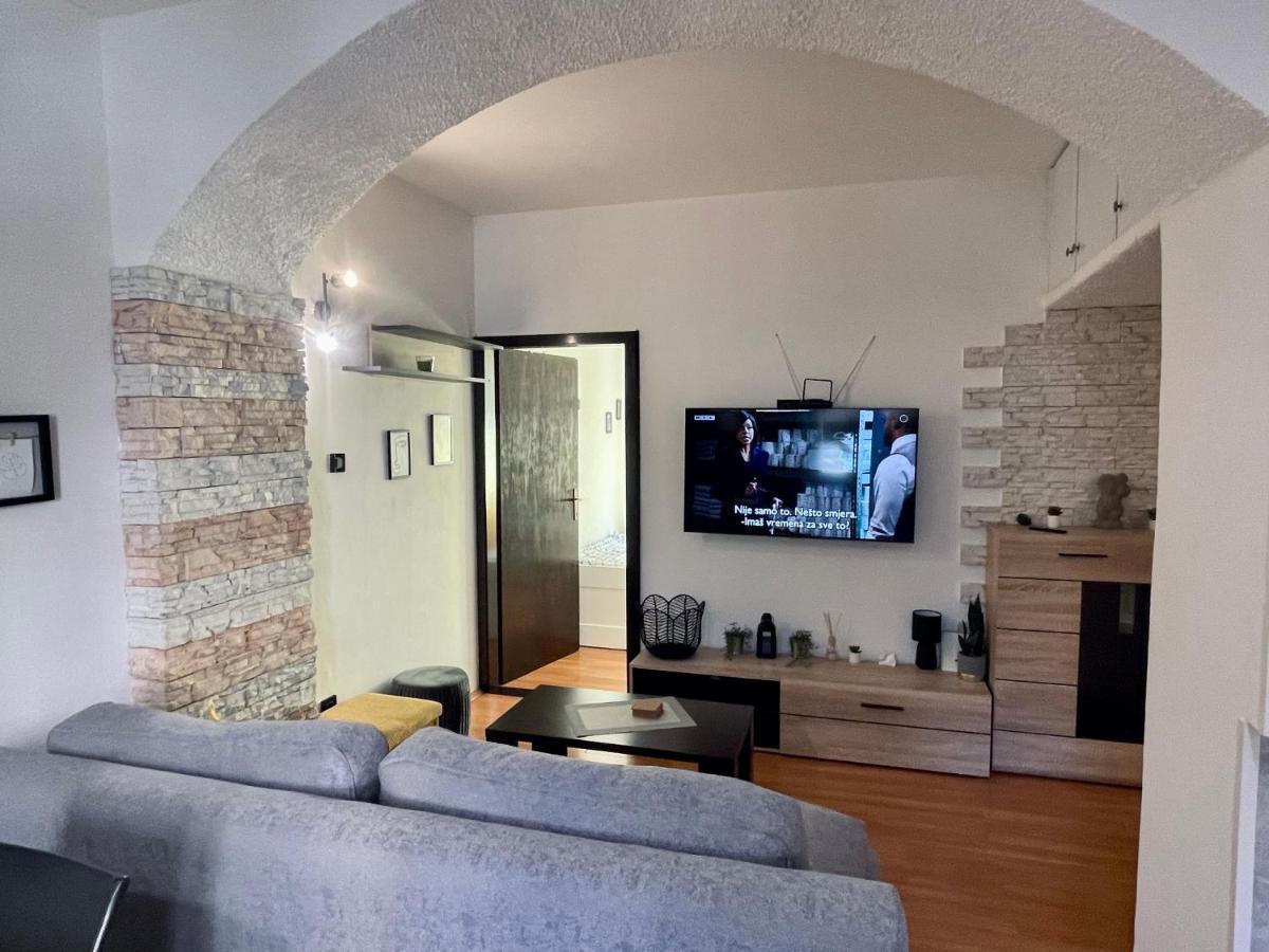 Apartman Three Queens Риека Экстерьер фото