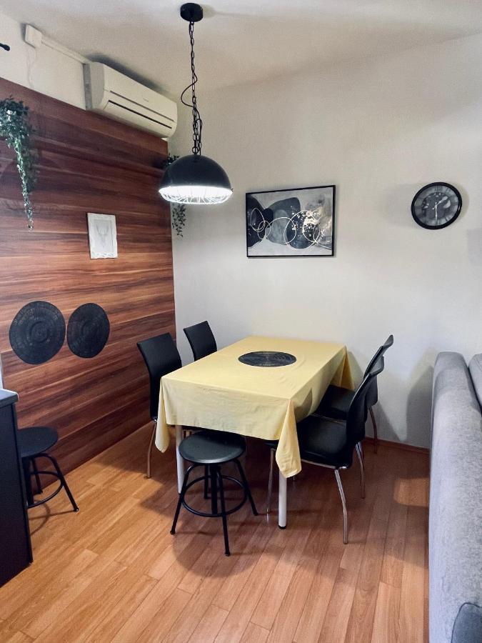 Apartman Three Queens Риека Экстерьер фото